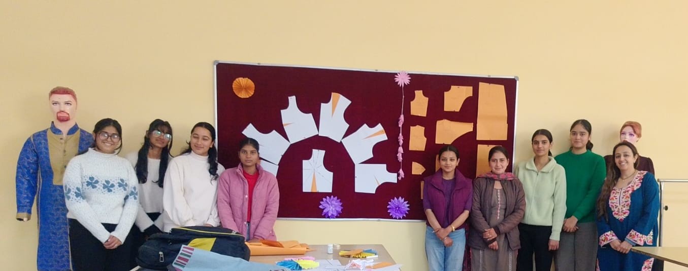 Department of Fashion Design Department organised an Activity on Visual ...